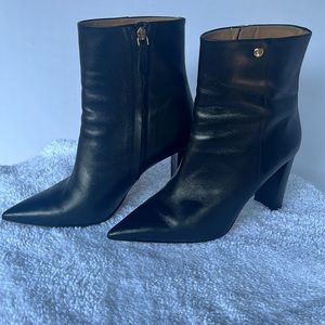 TORY BURCH 🖤🖤Black Booties Size 8.5🖤🖤